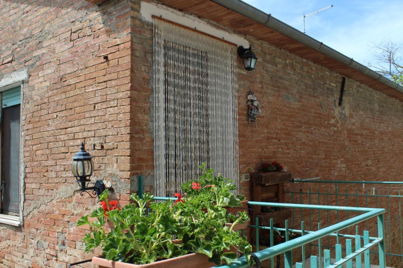 Апартаменты Casa Vacanza Podere Ristoro Сан-Джованни-д'Ассо Экстерьер фото