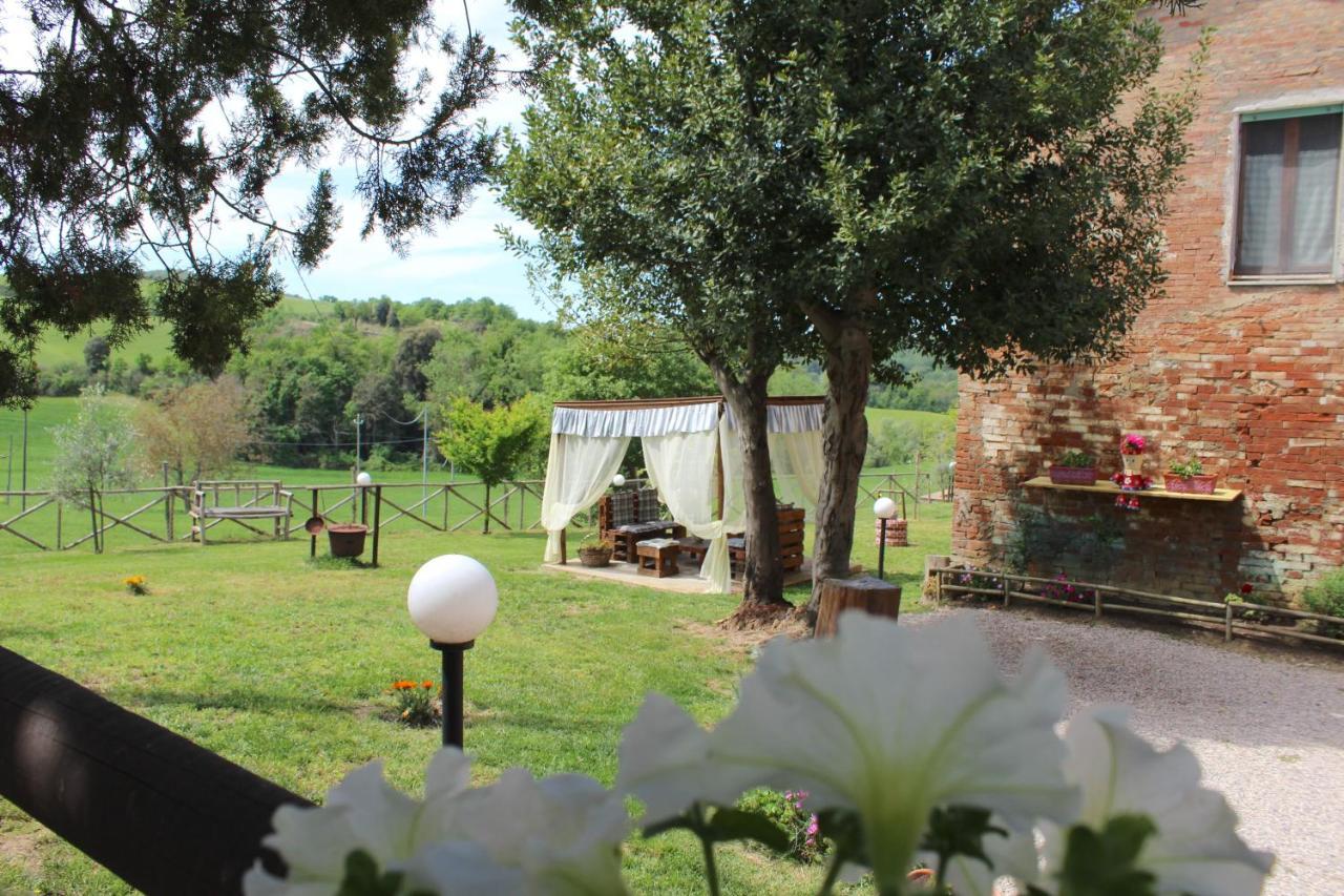 Апартаменты Casa Vacanza Podere Ristoro Сан-Джованни-д'Ассо Экстерьер фото